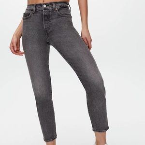 Levi’s wedgie icon jean